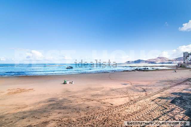 Великолепный лофт, расположенный на берегу моря в