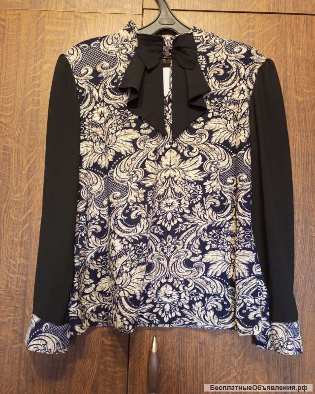 Блузки новые 46р