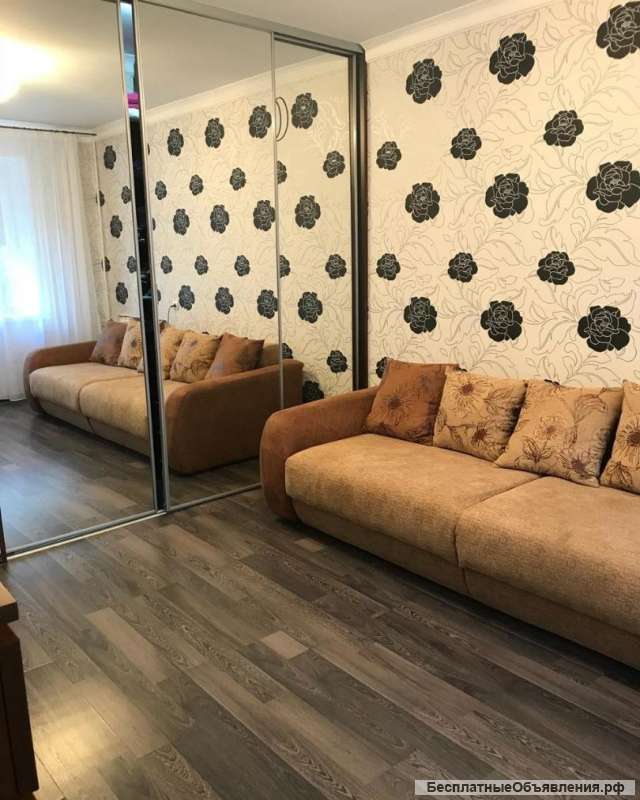 Квартира с мебелью и техникой, в аренду на длительный срок