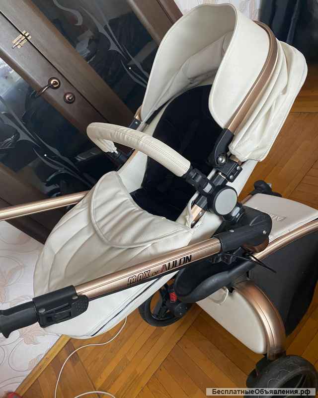 Коляска детская