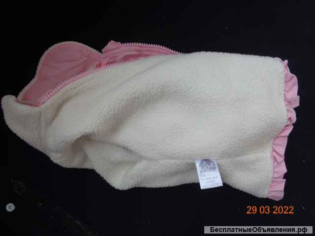 Теплая толстовка для девочки на 6-9 месяцев