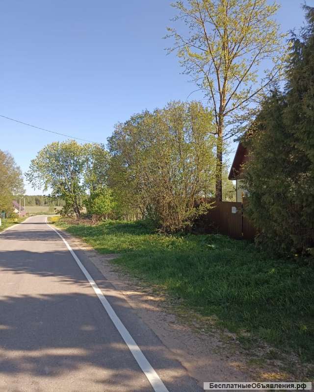 Дом 80 м2, / все коммуникации, газ /, на 12 сотках в д. Лихачёво. Пмж. Рядом магазин, остановка, лес