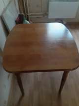 Стол кухонный