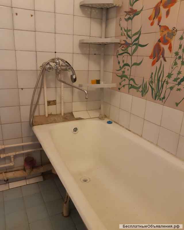 2-х комнатная квартира без ремонта в кирпичном доме