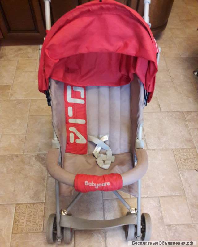 Прогулочная детская коляска