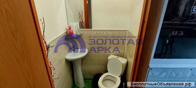 В продаже отличное, коммерческое помещение в самом центре станицы Варениковской