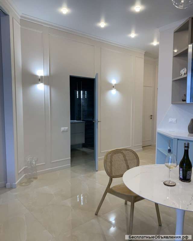 2шка На берегу ч.Моря, Геленджик