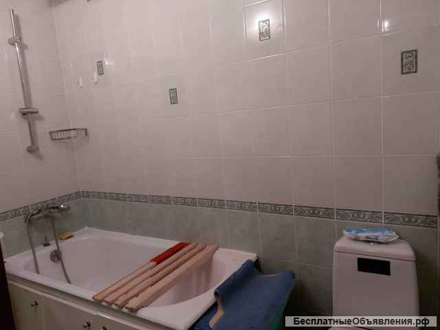 2-комн кв-ру Лихачевское ш 1а