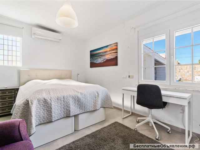 Потрясающая и элитная вилла с четырьмя спальнями