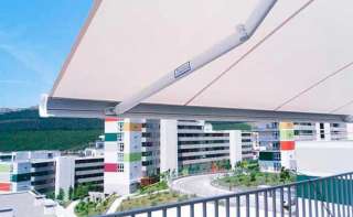 Кассетная маркиза закрытого типа