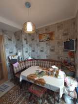 В продаже квартира из 3х комнат, юз район