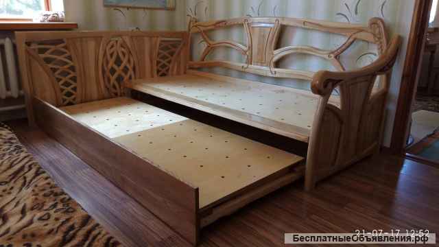 Деревянные лестницы и мебель