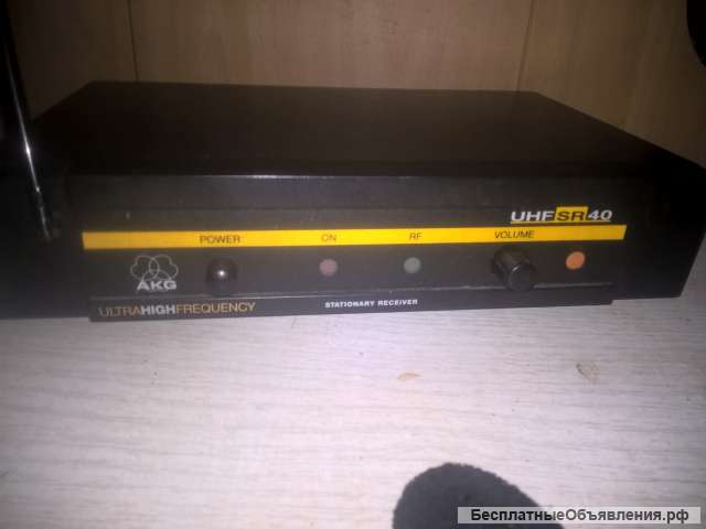 Гарнитура с оголовьем AKG UHF SR40 (ОРИГИНАЛ) в кейсе