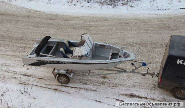 Лодку (катер) Berkut M-DC