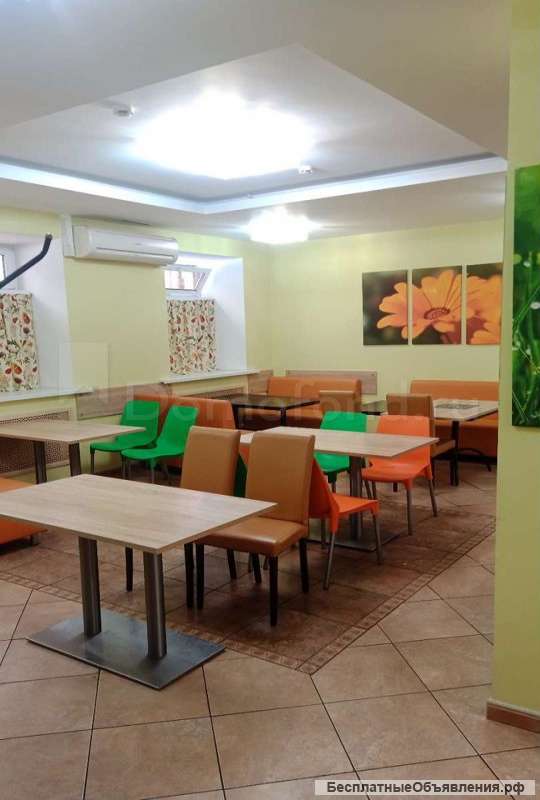 М. Войковская. Сдается в аренду кафе-столовая 81 м.кв. в БЦ