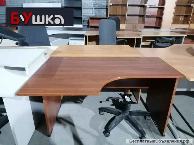 Компания б/ушка. Продам б/у офисную мебель