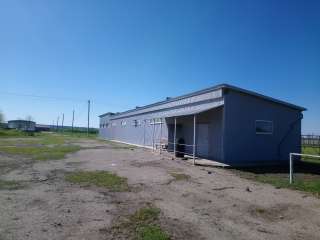 Ферму на 12000 голов земли 400 га