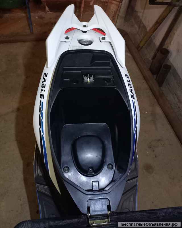 Скутер Regulmoto Eagle 50 (80 см³)