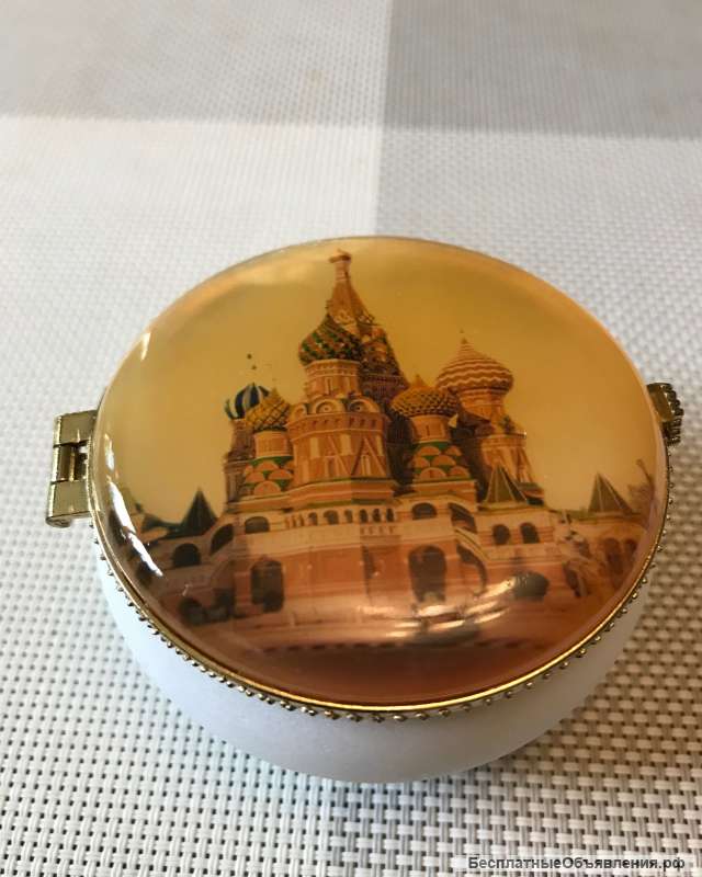 Шкатулка "Храм Василия Блаженого" из натурального камня Селенит