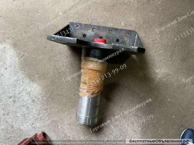 Кронштейн ДУ-84.187.330 для дорожного катка ДУ84