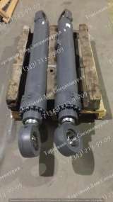 Гидроцилиндр стрелы ЦГ-140.100х1245.11