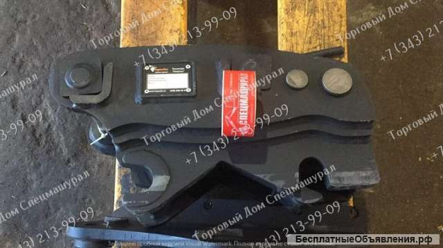 Быстросъем для экскаватора-погрузчика Terex TLB825