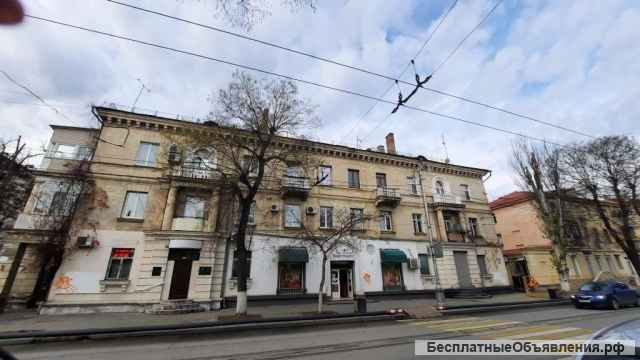 Квартира в Севастополе (Центр кольцо, Ленина 62)