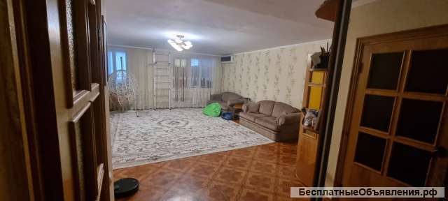 3-х комнатная квартира в Крыму, г. Евпатория по ул. 9 мая.