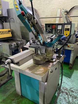 Ленточно-пильный станок с автоподачей пильной рамы BS 300/60 GH