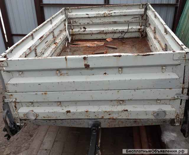 Прицеп к легковому автомобилю категории Е, марка КМЗ 8.136, 1994 г.в.