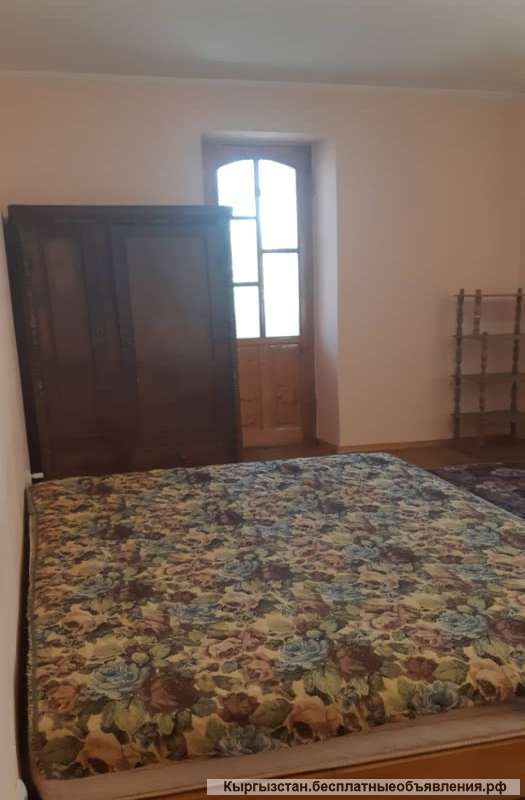 4-комнатную квартиру, К. Акиева/Токтогула, 73 000 $, б/п