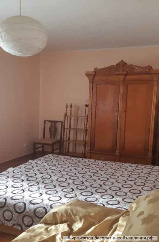 4-комнатную квартиру, К. Акиева/Токтогула, 73 000 $, б/п