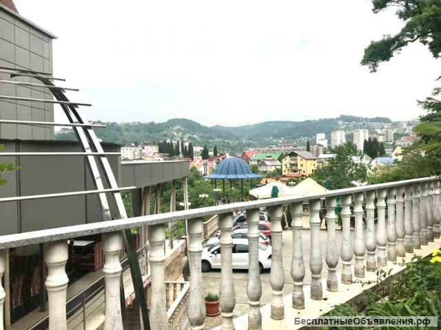 Отель с коммерческими площадями