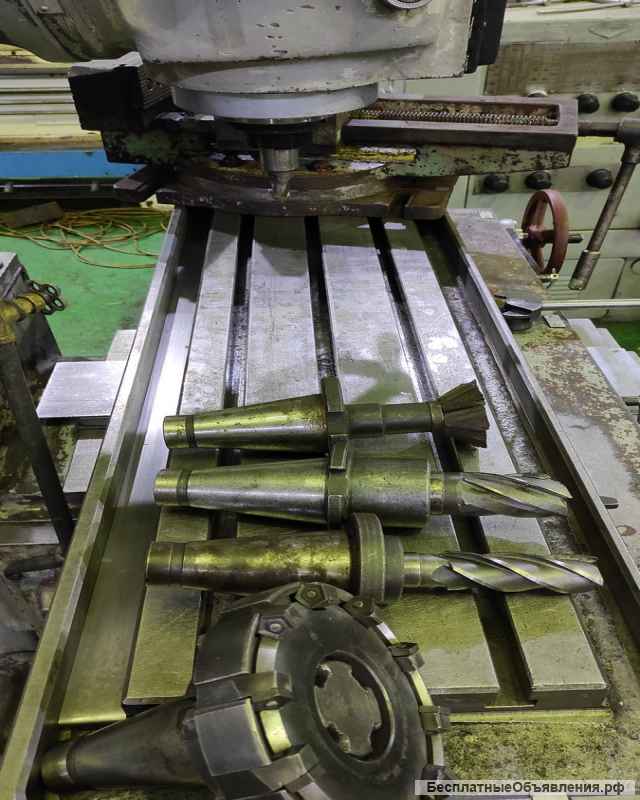 Вертикальный фрезерный станок ВМ127-2