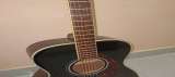 Подарю гитару (в идеальном состоянии)