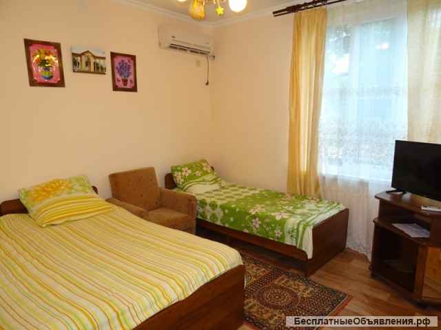 Отдых в Абхазии. Частный сектор "Адыгаа 87" в Гаграх.