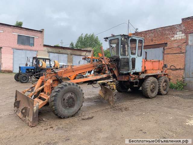 Автогрейдер ДЗ143