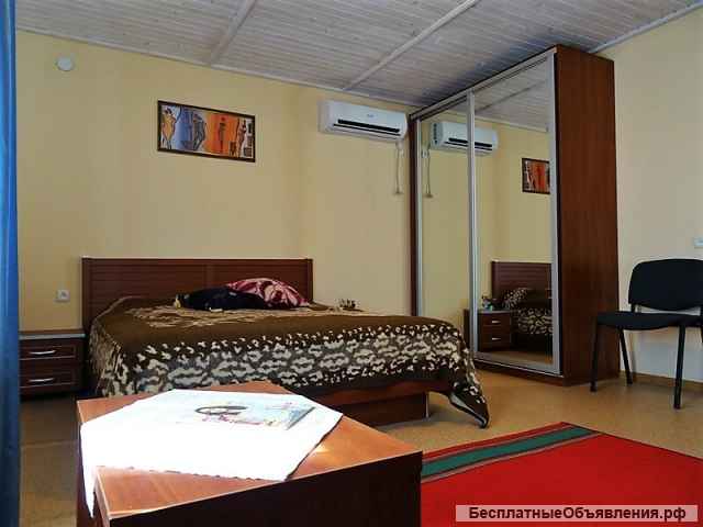 Отдых в Крыму. Мини-отель "Олио" в п. Прибрежное (Саки)