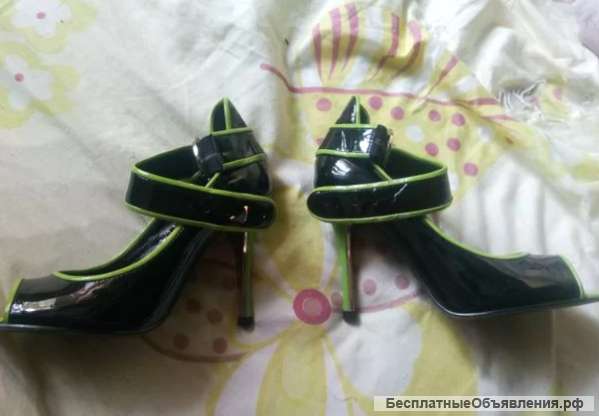 Женские модные туфли Sergio Manchot 36 размер