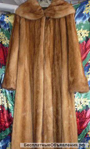 Шубу норковую