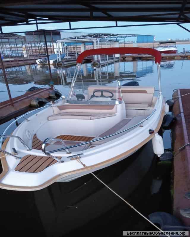 Прогулки на катере