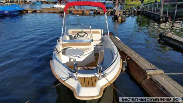 Прогулки на катере