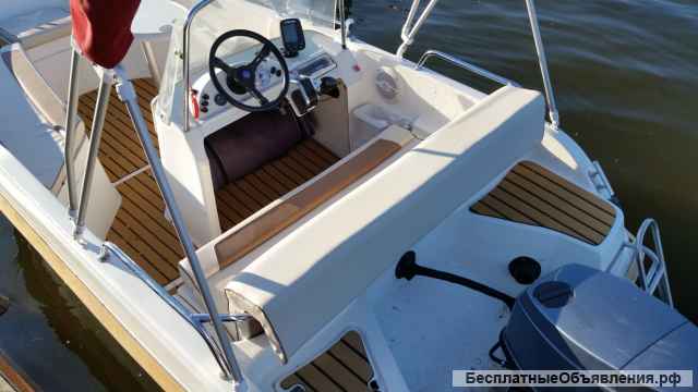 Прогулки на катере