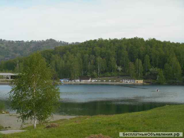 Действующую базу отдыха на озере АЯ