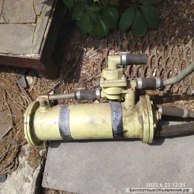 С хранения запчасти к двигателю 4ч8,5/11