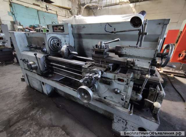 Токарный 1К62Д станок