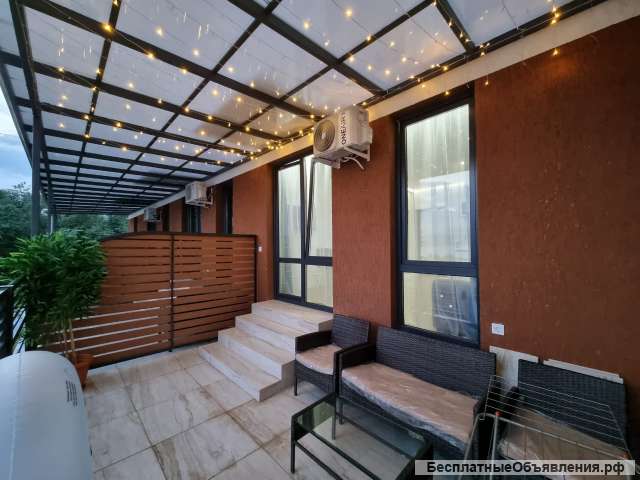 Сдам Эксклюзивную студию с терассой и видом на море