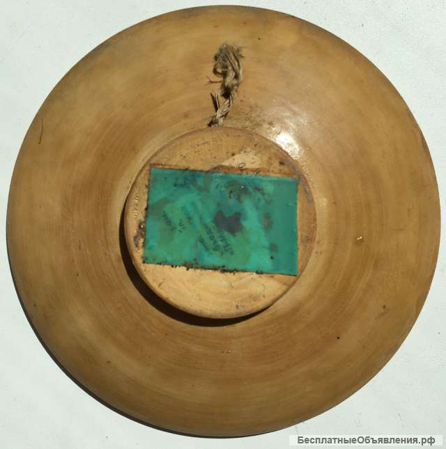 Тарелочка деревянная декоративная