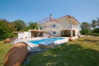 Красивый дом с прекрасным видом