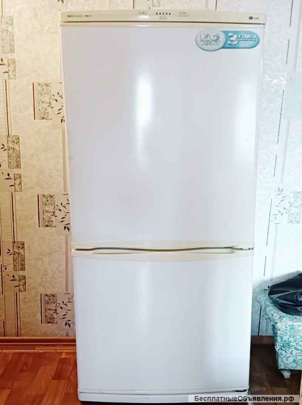 Холодильник LG